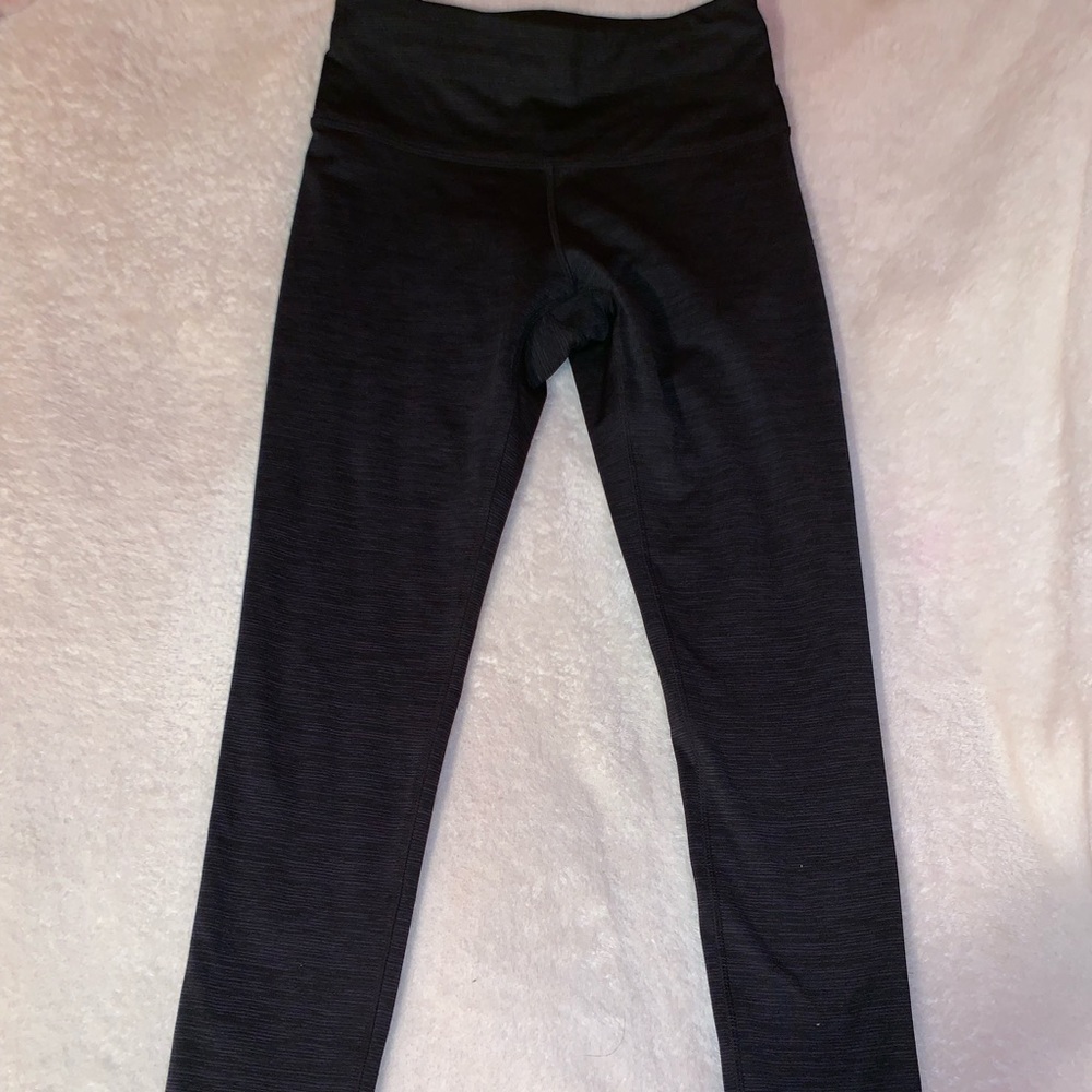 athletic leggings